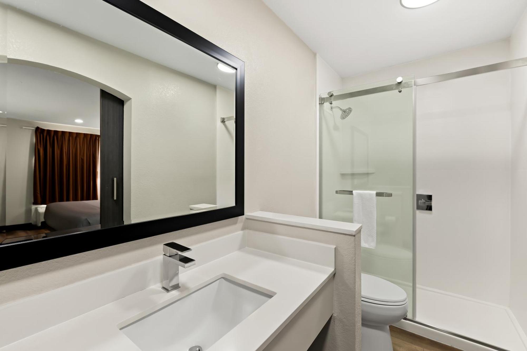 Quality Inn & Suites Dumas Luaran gambar