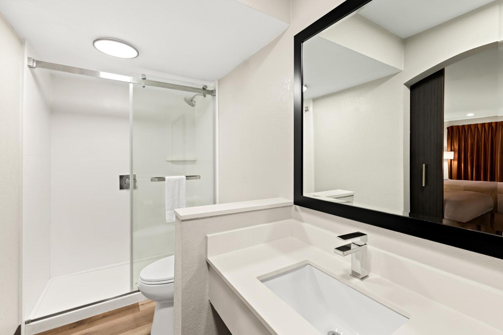 Quality Inn & Suites Dumas Luaran gambar