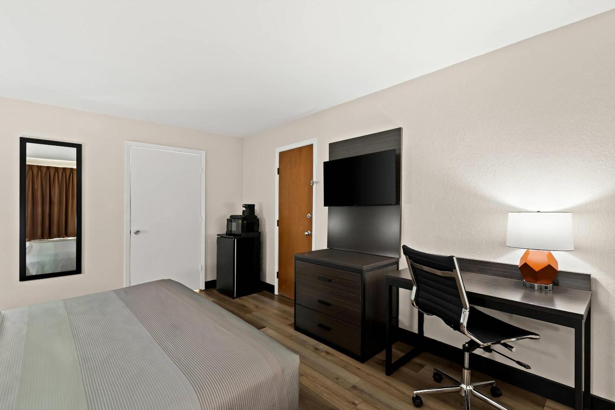 Quality Inn & Suites Dumas Luaran gambar